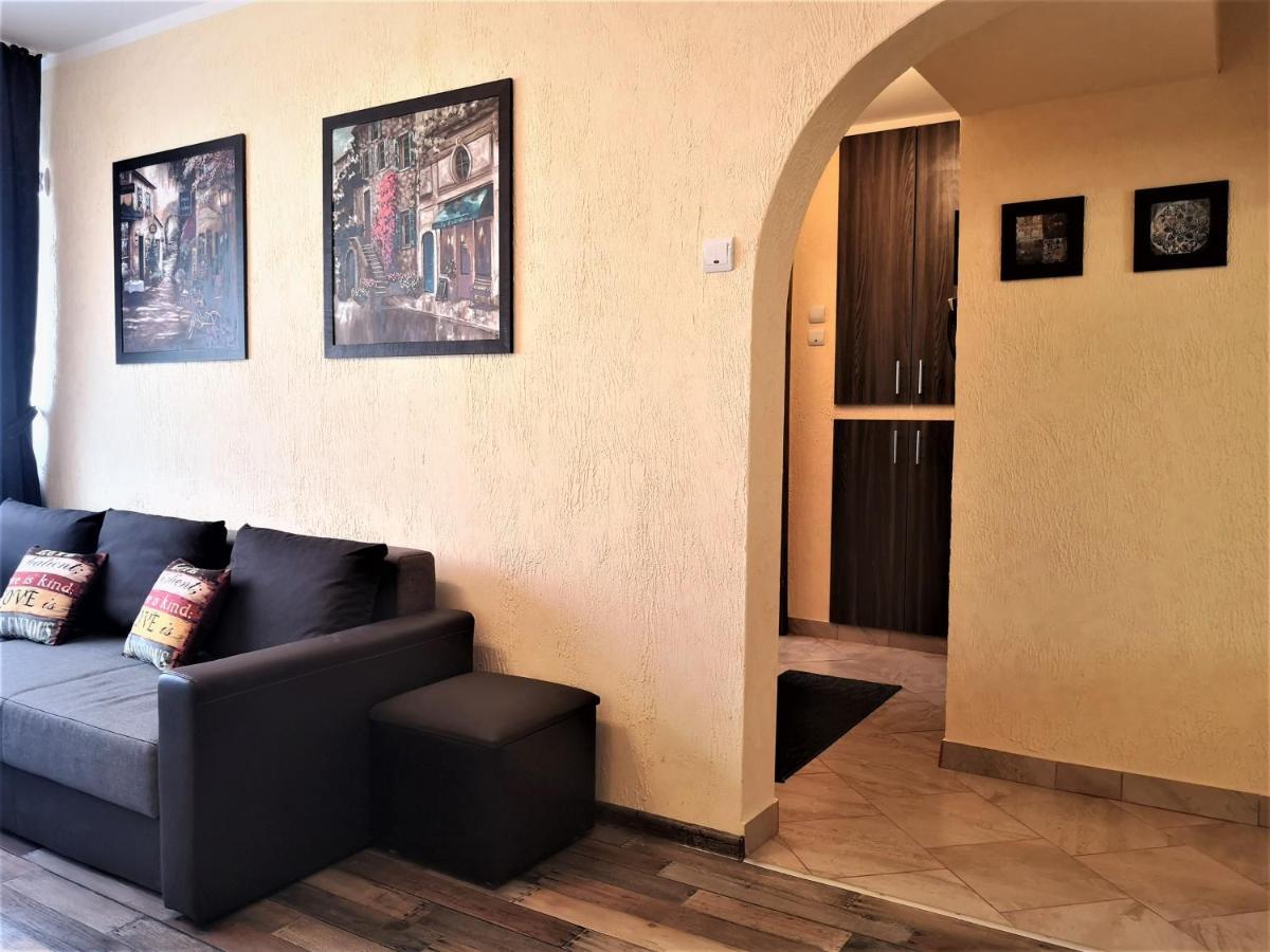 Apartament Anca Boekarest Buitenkant foto