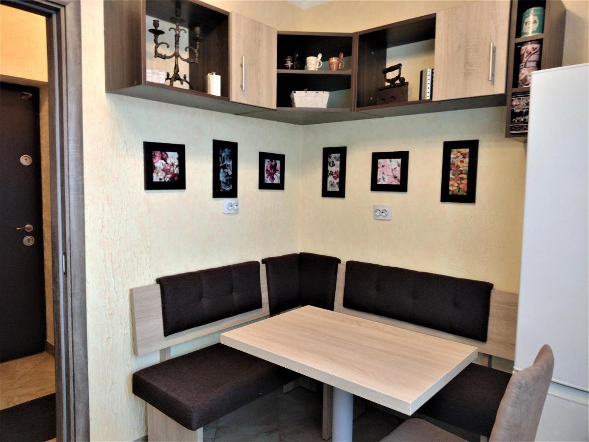 Apartament Anca Boekarest Buitenkant foto