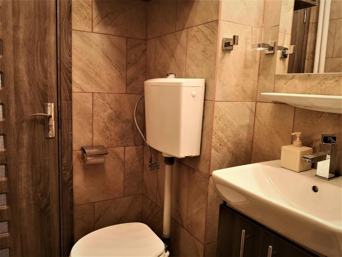 Apartament Anca Boekarest Buitenkant foto