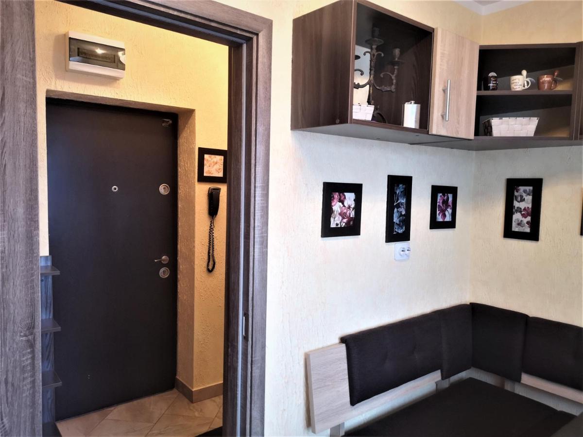 Apartament Anca Boekarest Buitenkant foto