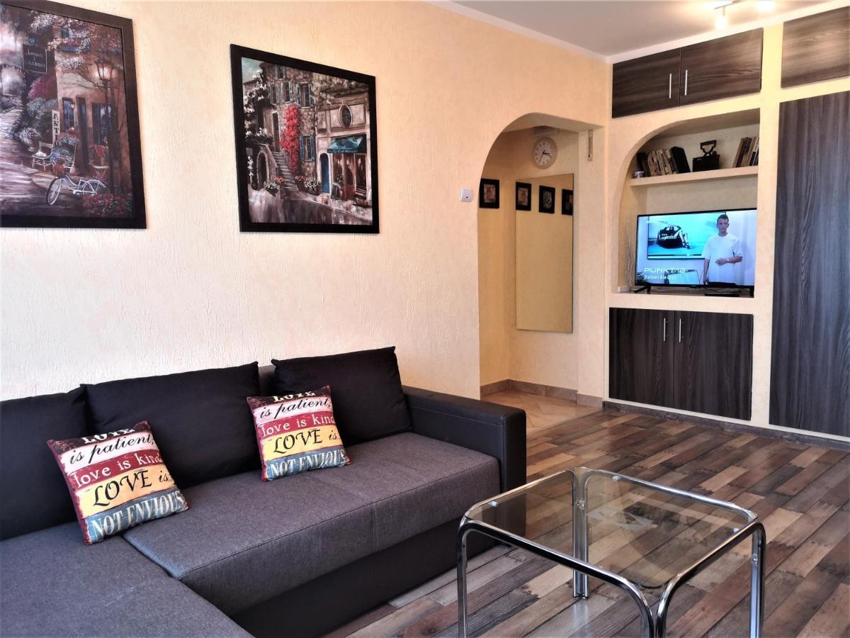 Apartament Anca Boekarest Buitenkant foto