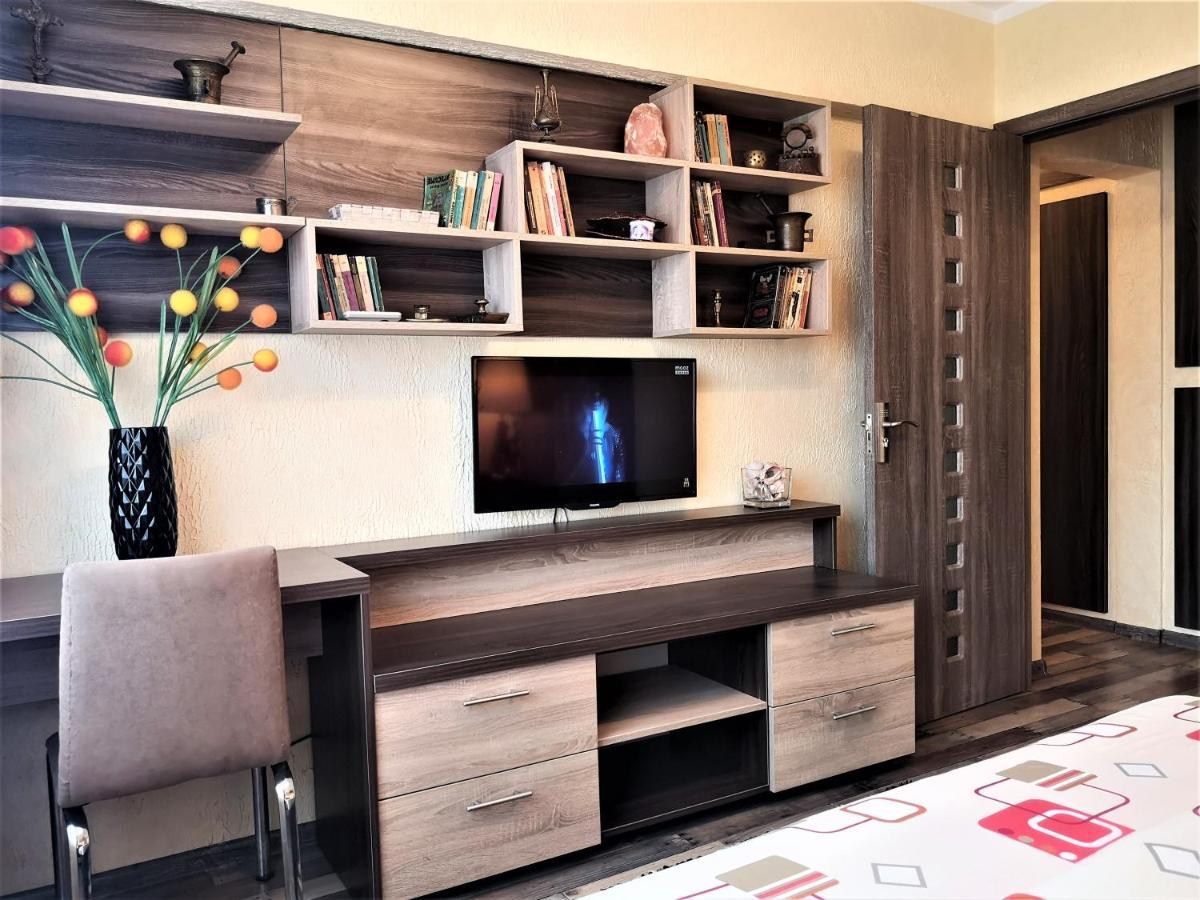 Apartament Anca Boekarest Buitenkant foto
